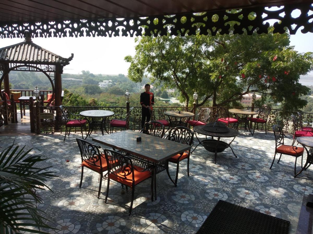 Noor-Us-Sabah Palace Bhopal Bagian luar foto
