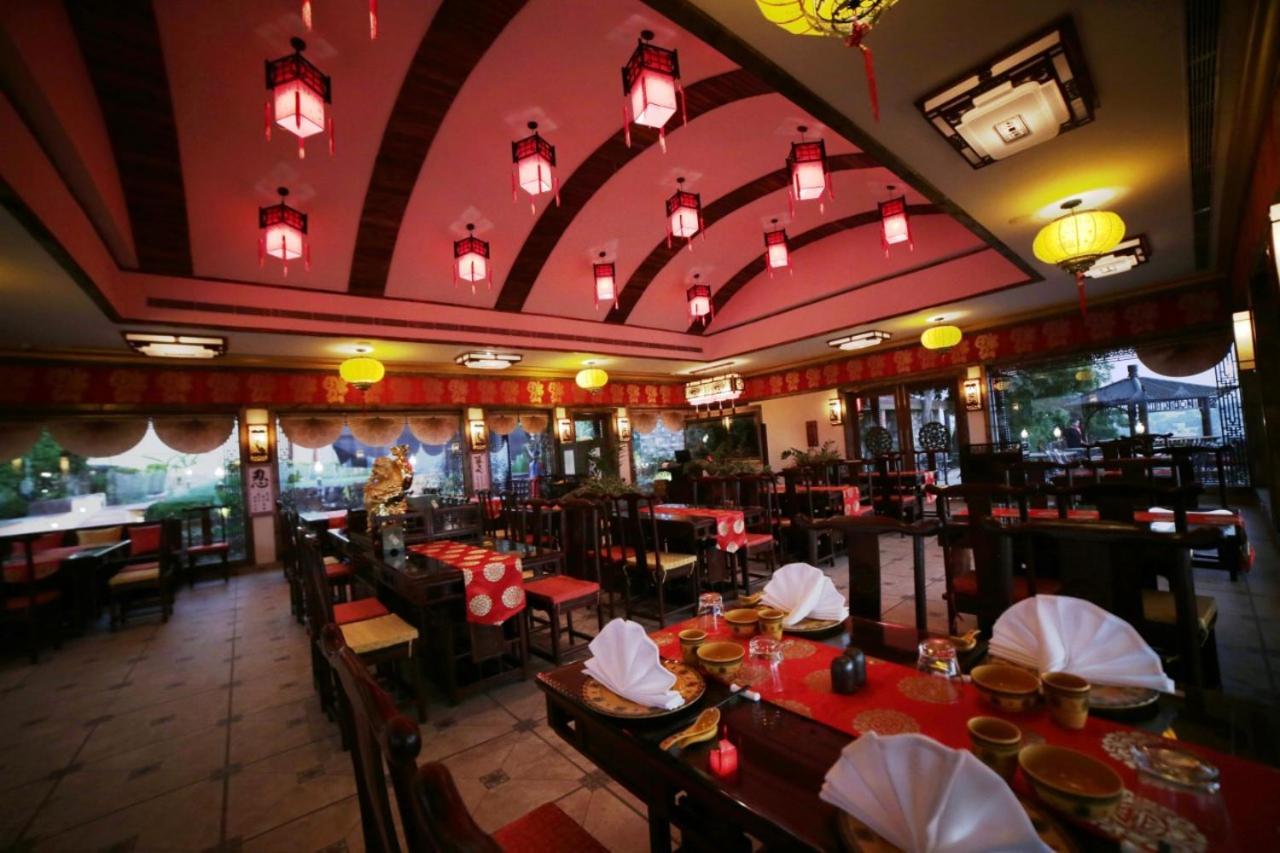 Noor-Us-Sabah Palace Bhopal Bagian luar foto